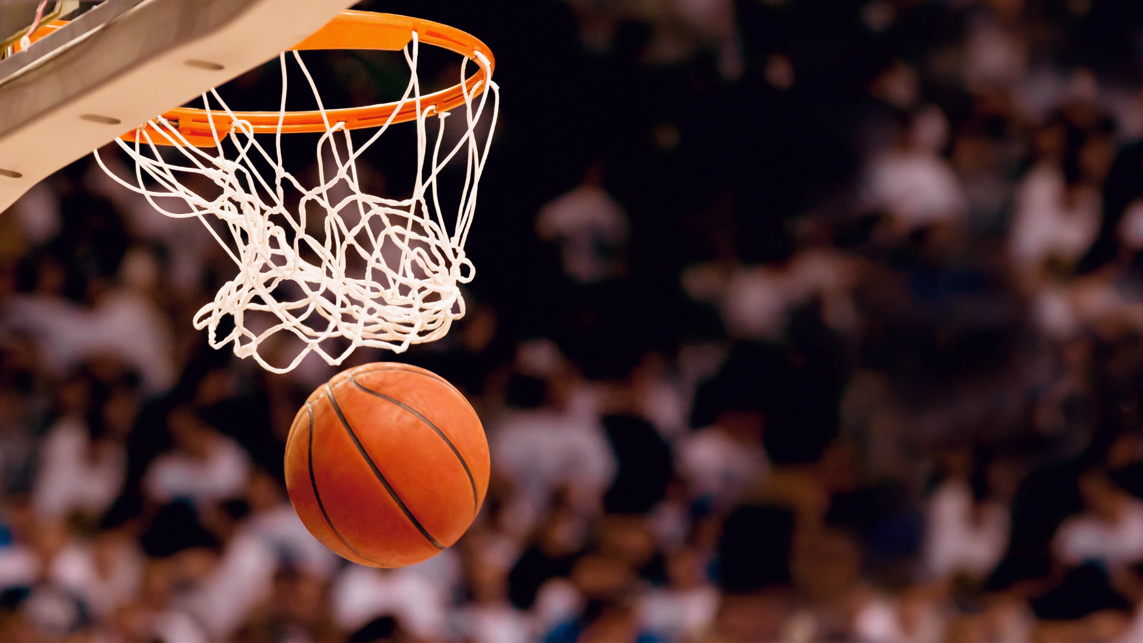 迈阿密烈焰淬绿衫,金州孤胆铸传奇,NBA杯淘汰赛双星闪耀之夜